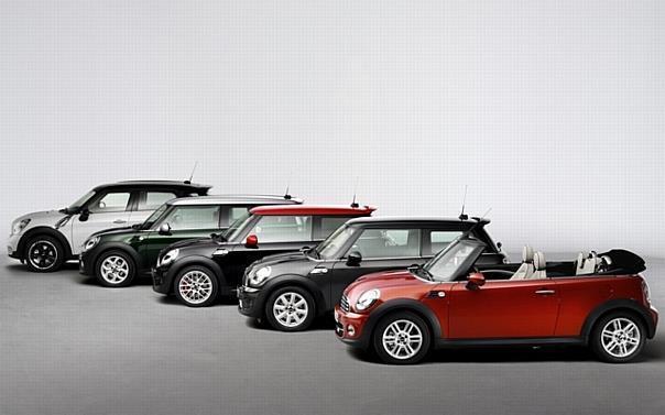 Die MINI Familie. MINI, MINI Clubman, MINI Cabrio, MINI Countryman und MINI John Cooper Works